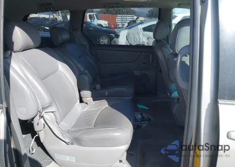 2005 Toyota Sienna Xle from USA, damaged, VIN 5TDZA22C35S285689